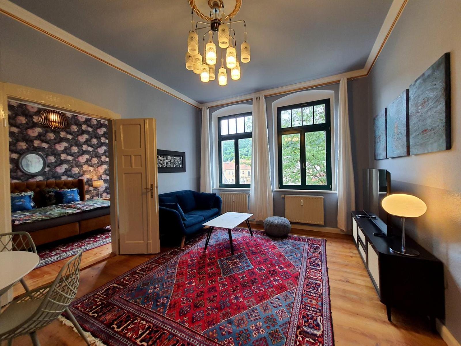 Apartment Arthouse
